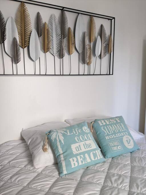St Gilles Appartement Face Mer سا يْليرْ دو ري المظهر الخارجي الصورة